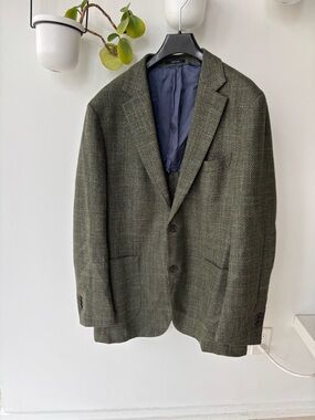 Suitsupply Olive Green Textured Herringbone Blazer size 46